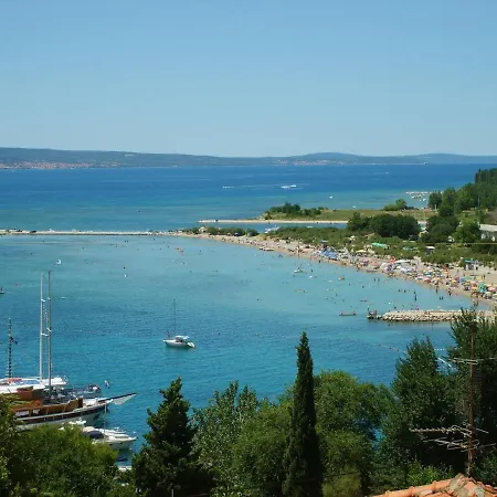 Ivana - With Parking Apartment Omis