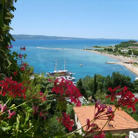 Ivana - With Parking * Omis