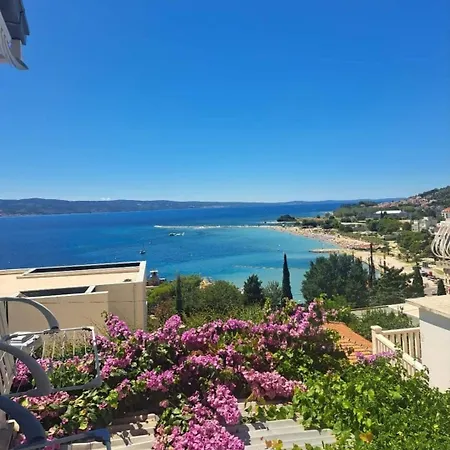 Ivana - With Parking * Omis